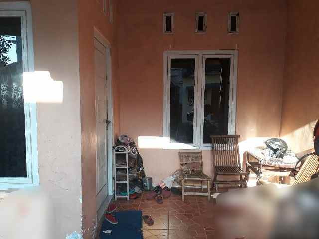 dijual rumah di perumahan taman aloha