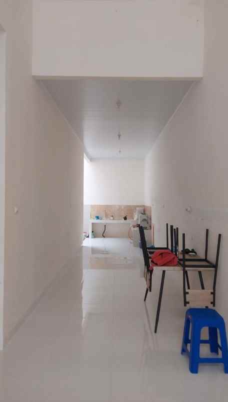 dijual rumah graha sukolilo regency