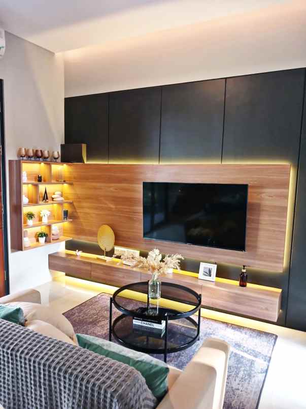 dijual rumah grand wisata bekasi jalan