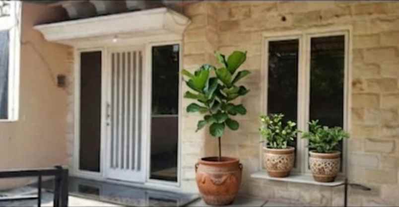 dijual rumah greenlake wonorejo