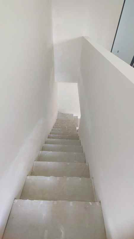 dijual rumah griyaloka bsd city tangsel