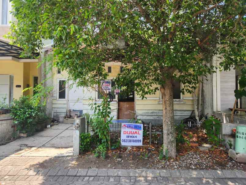 dijual rumah hitung tanah bukit palma citraland