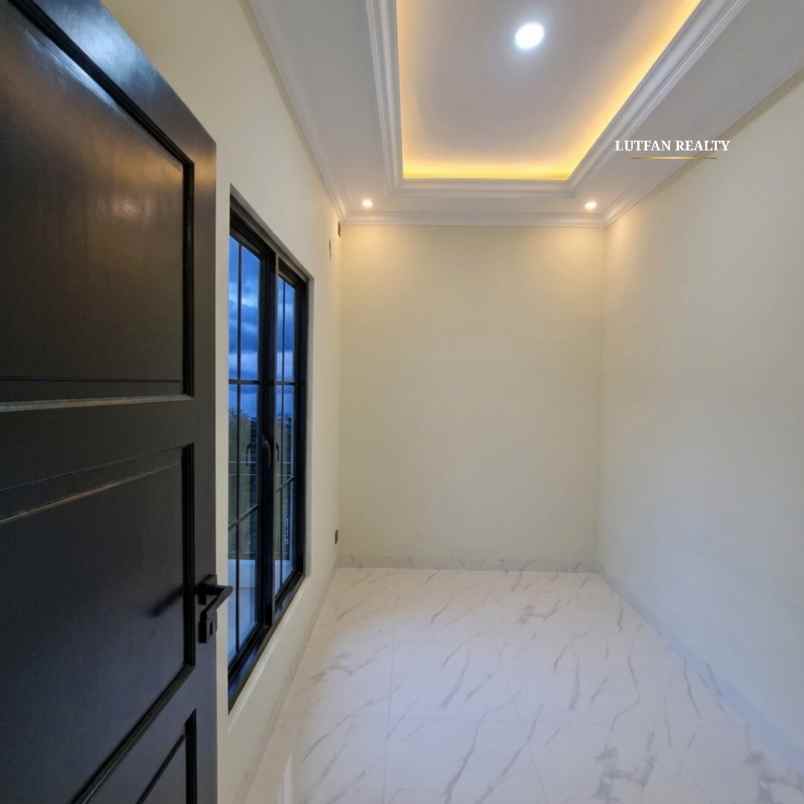 dijual rumah jagakarsa