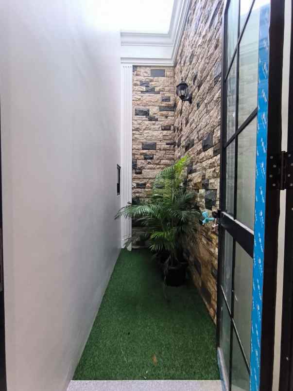 dijual rumah jagakarsa jakarta selatan