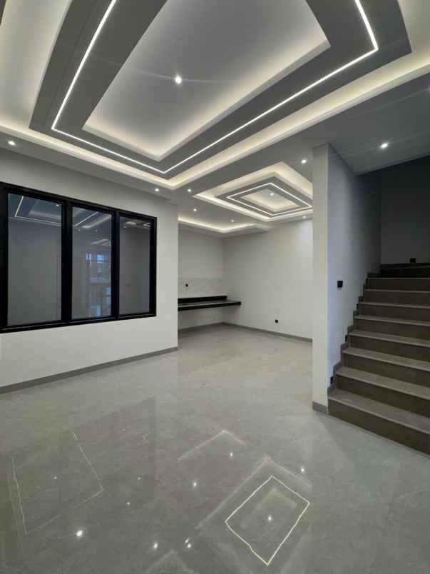 dijual rumah jagakarsa jakarta selatan