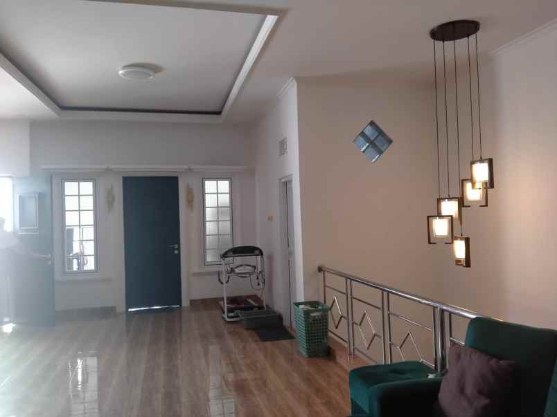 dijual rumah jalan johar baru jakarta pusat