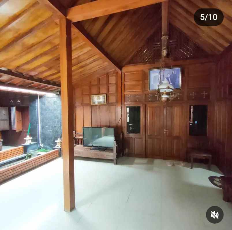 dijual rumah jalan kaliurang km 12 5