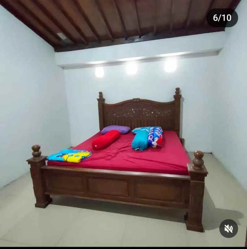 dijual rumah jalan kaliurang km 12 5