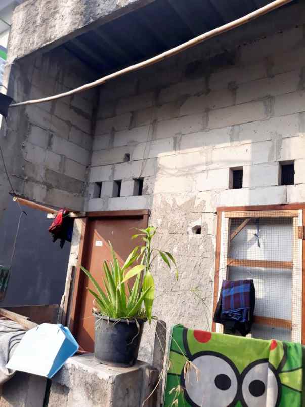 dijual rumah jalan lingkungan 3 tegal