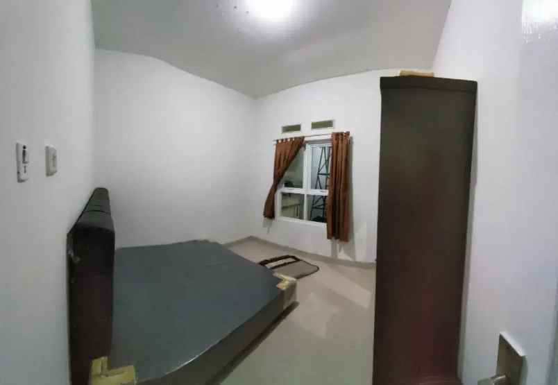 dijual rumah jalan padat karya