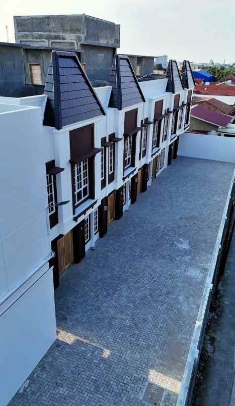 dijual rumah jalan pelita 1 sutomo