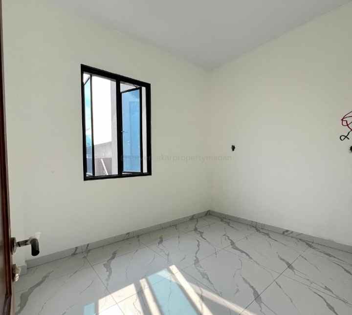 dijual rumah jalan pendidikan metal