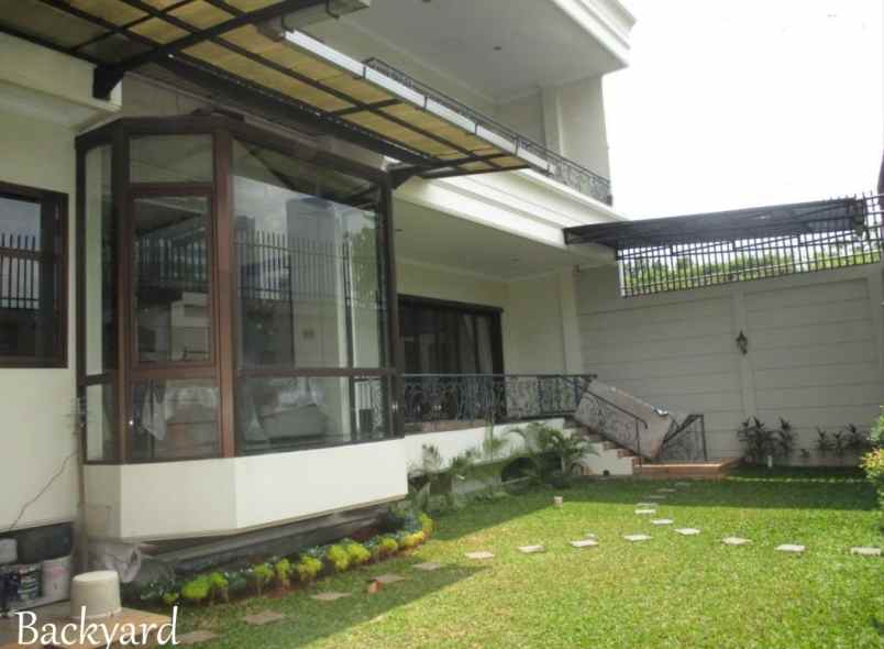 dijual rumah jalan raya kuningan barat