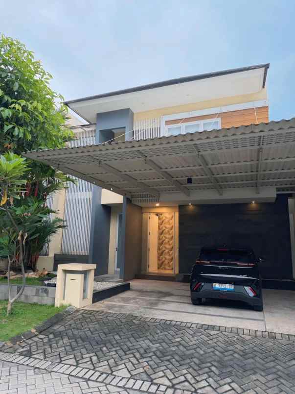 dijual rumah jalan royal residence
