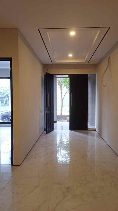 dijual rumah jalan woodland