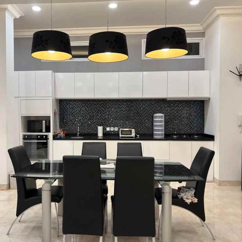 dijual rumah janur elok kelapa gading