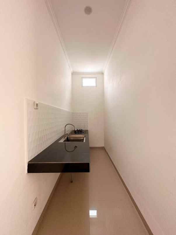 dijual rumah jatibening