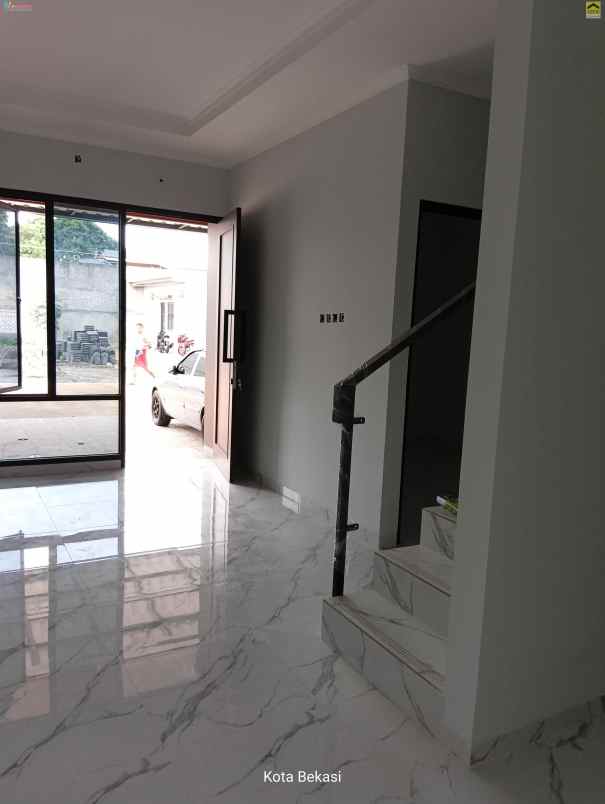 dijual rumah jatiluhur jati asih bekasi