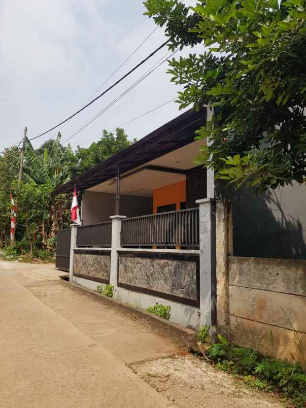 dijual rumah jatirasa 10 menit ke tol