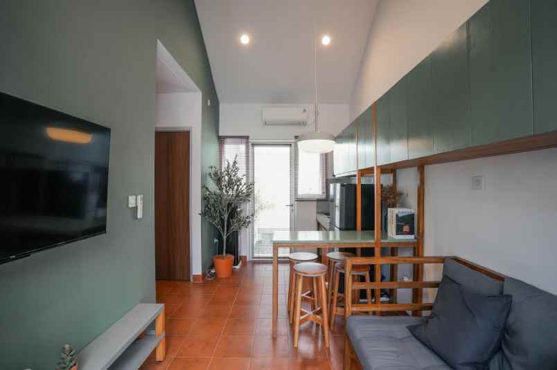 dijual rumah jl banda asri blok