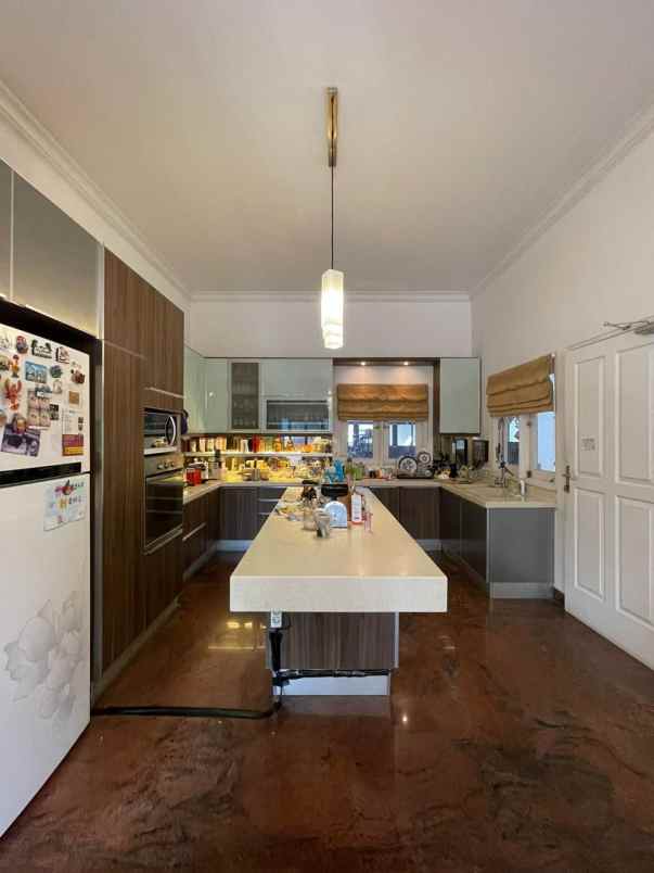 dijual rumah jl benda jeruk purut