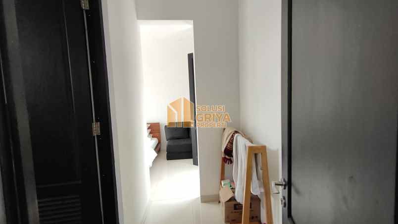 dijual rumah jl bogor nirwana residence