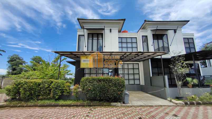 dijual rumah jl bogor nirwana residence