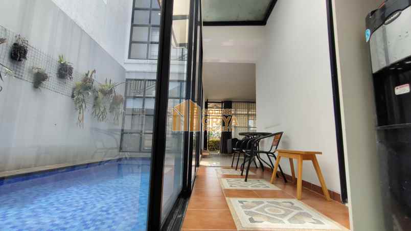 dijual rumah jl bogor nirwana residence