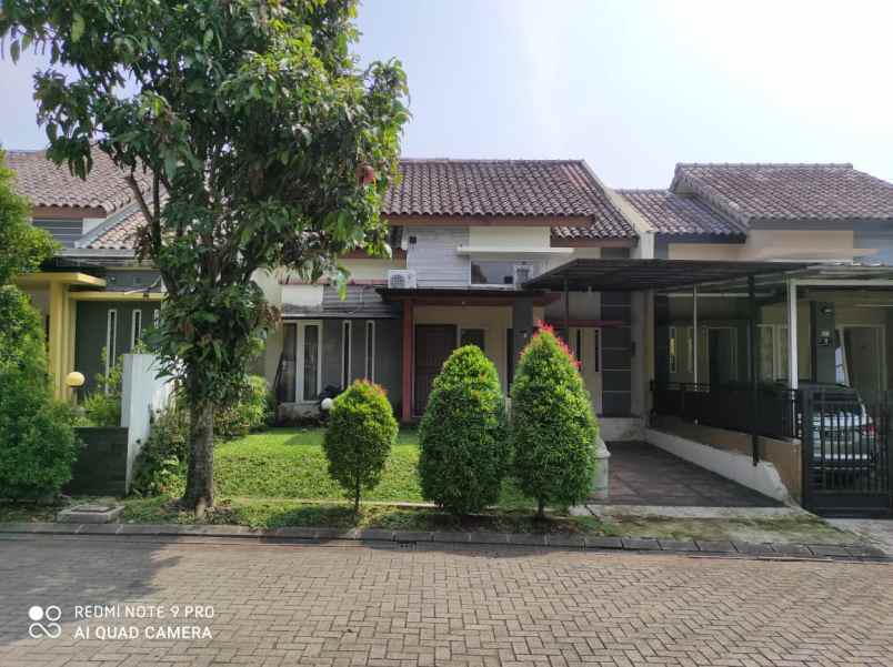 dijual rumah jl bogor nirwana residence