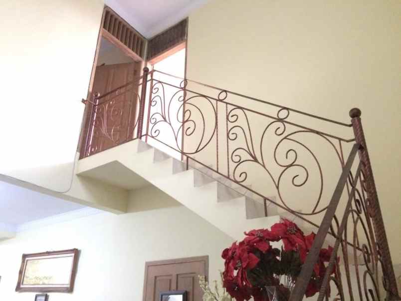 dijual rumah jl bongas jatimakmur