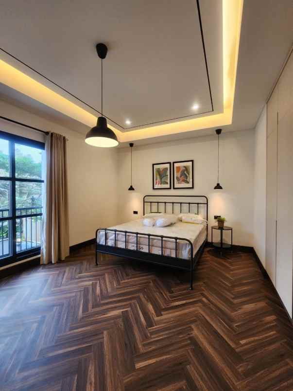 dijual rumah jl deplu cilandak barat