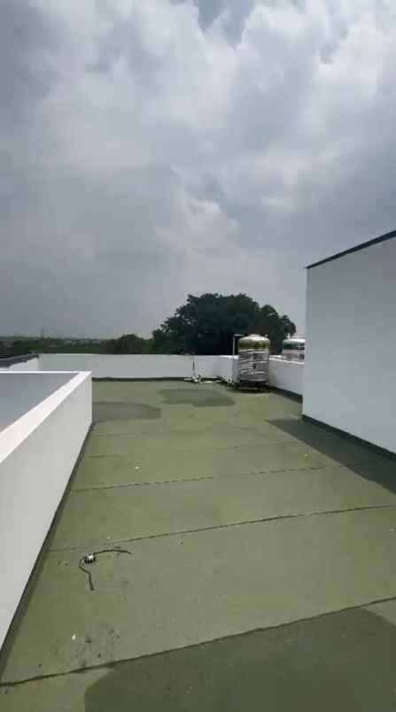 dijual rumah jl elang kelurahan