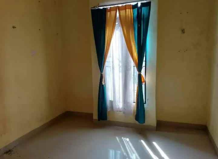 dijual rumah jl guna karya