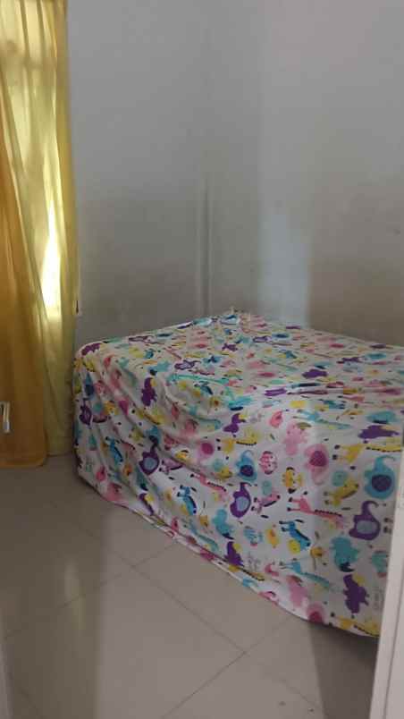 dijual rumah jl guna karya