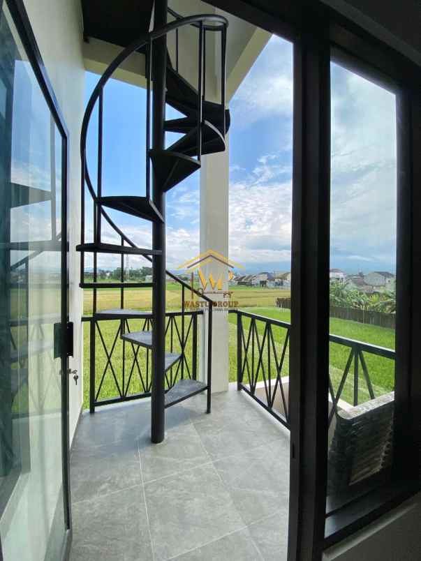 dijual rumah jl ikan tombro