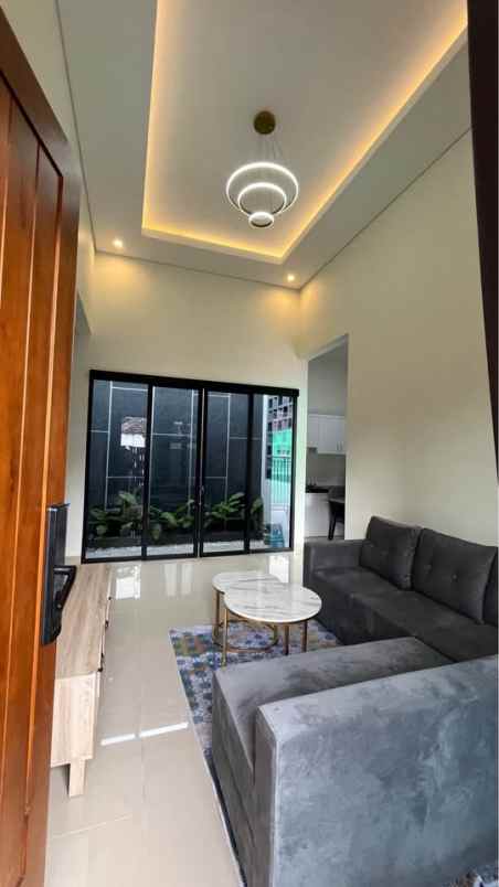 dijual rumah jl kaliurang km 12 5