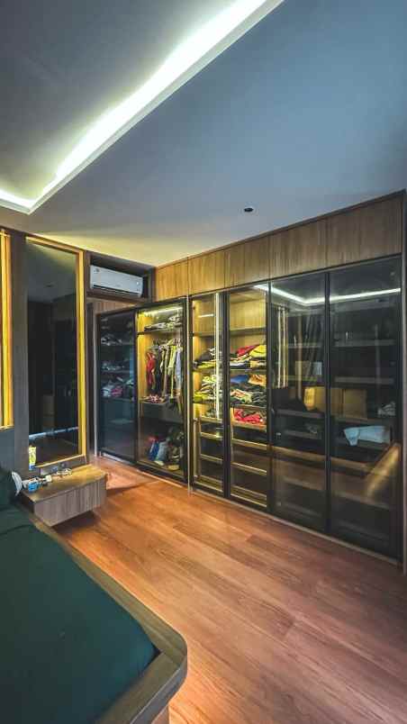 dijual rumah jl kopo