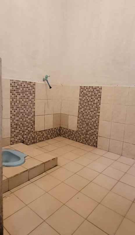 dijual rumah jl margonda raya kemiri muka