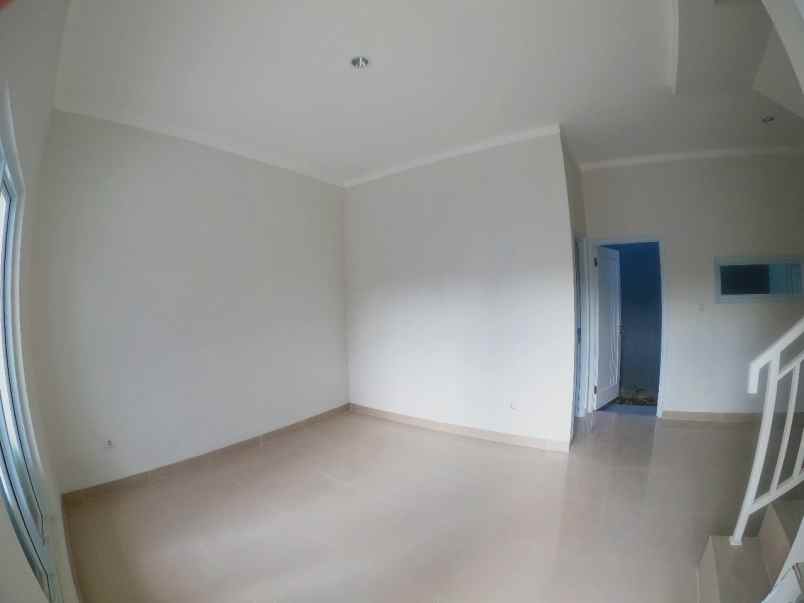 dijual rumah jl masjid al jihad bintaro