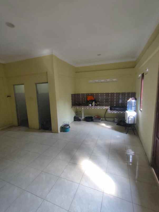 dijual rumah jl parangtritis km 11