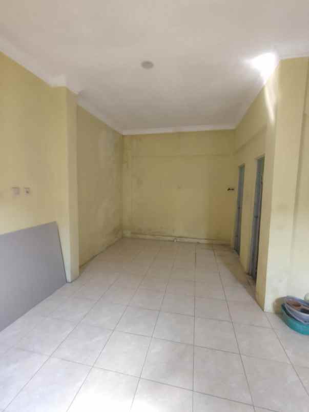dijual rumah jl parangtritis km 11