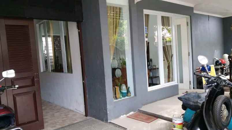 dijual rumah jl penjaringan asri
