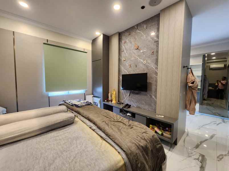 dijual rumah jl perum griya blok petir