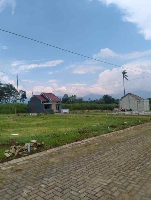 dijual rumah jl raya bunut pakis malang