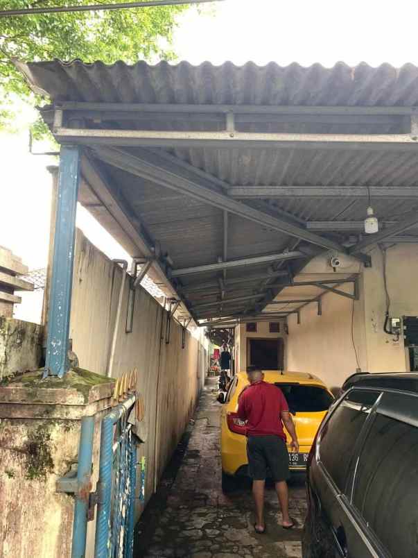 dijual rumah jl raya cibening