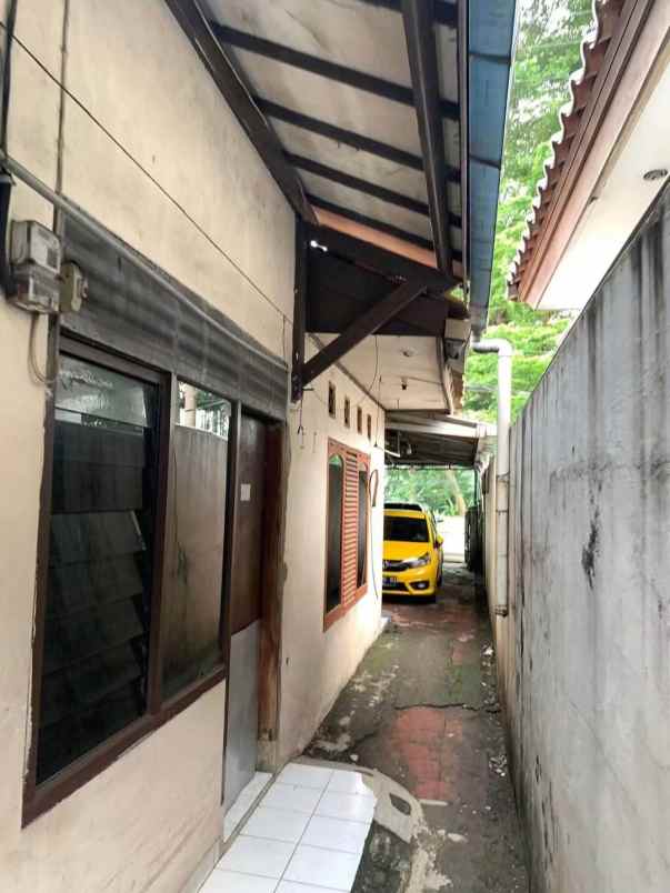 dijual rumah jl raya cibening