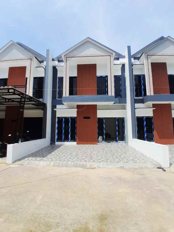 dijual rumah jl raya hankam setu