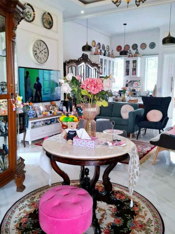 dijual rumah jl raya komplek marinir