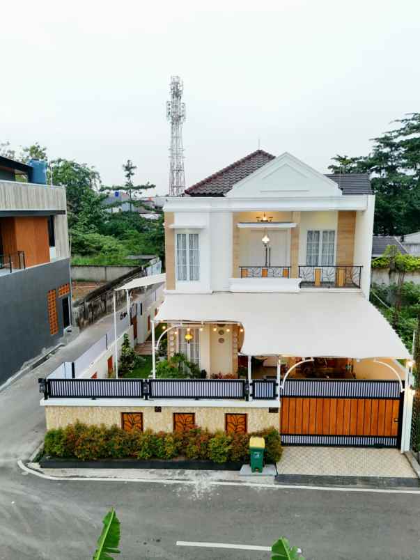dijual rumah jl raya komplek marinir