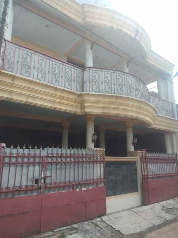 dijual rumah jl raya taman cimanggu